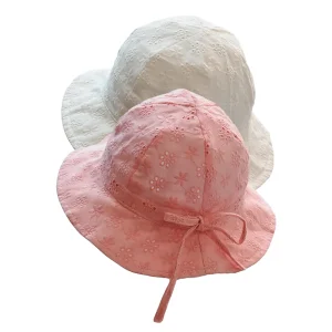 Zonnehoedje met Bloemen en Strikje